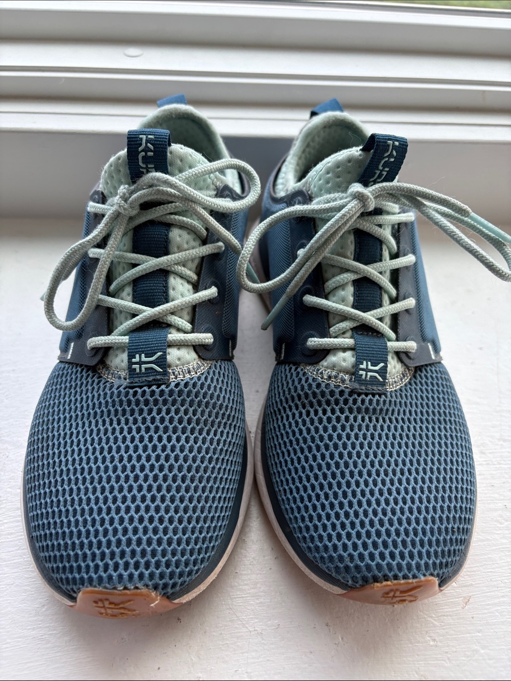 KURU Kids Athletic Sneakers in Teal and Light Mint